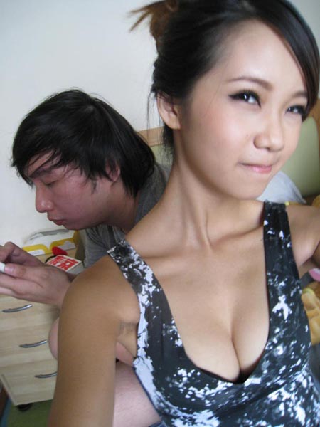 <em>丑男泡</em>到了<em>美女</em>.现在是什么社会|魔力涂鸦墙 - 